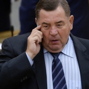 Госдуме предложили приравнять фастфуд к алкоголю