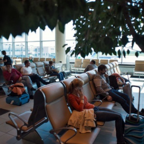 Об эмиграции задумались 13 процентов россиян