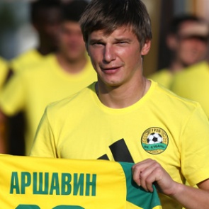 Аршавин отметился предупреждением в первом матче за новый клуб