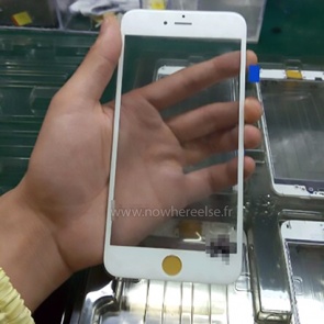 В сети появились новые фотографии iPhone 6s