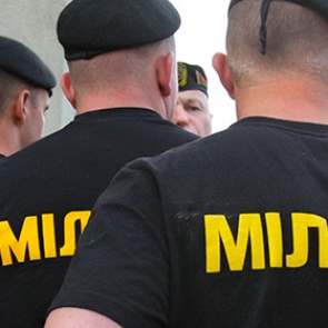 Нетрезвые девушки «заминировали» минский клуб в отместку охране