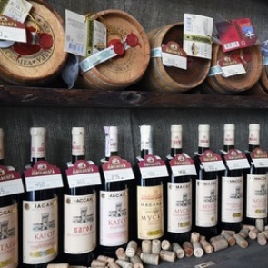 Чиновники обсудили снижение цены на вино