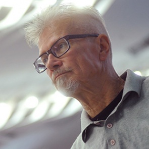 Лимонов предложил создать кафе для людей с синдромом Дауна и ДЦП