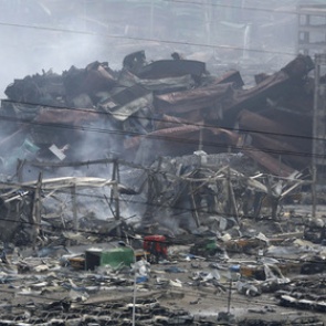 Число погибших при взрывах в Тяньцзине выросло до 85