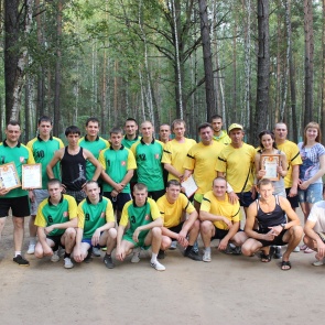 Полицейские Ачинска и Назарово провели товарищескую встречу по волейболу