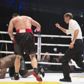 Ученые назвали бокс опаснее кровавых единоборств