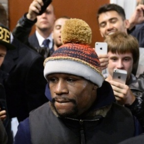 Мэйуэзер предрек Биберу успешную карьеру боксера