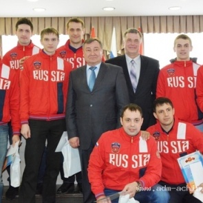 В Администрации города Ачинска состоялось торжественное чествование победителей XI зимних игр среди городов Красноярского края