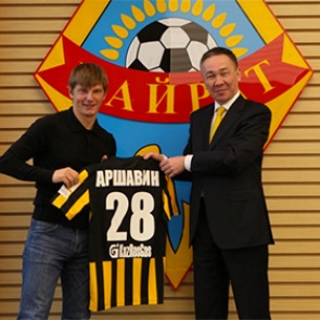 Аршавин подписал контракт с казахстанским «Кайратом»