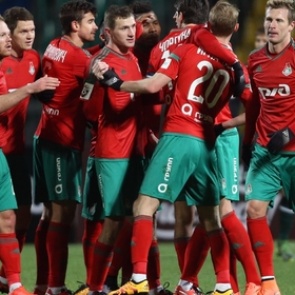 «Локомотив» потеснил «Зенит» с третьего места в РФПЛ