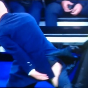 Зидан порвал брюки после промаха Бензема в матче Лиги чемпионов