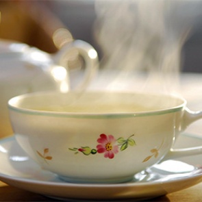 ВОЗ признала горячие кофе и чай источником рака