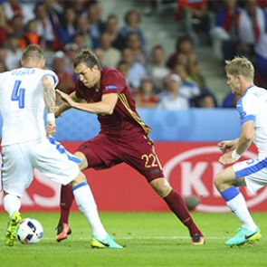 Сборная России проиграла Словакии на чемпионате Европы по футболу