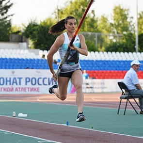 Исинбаева выиграла чемпионат России