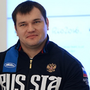 Российский чемпион мира по тяжелой атлетике потерял шансы на участие в ОИ