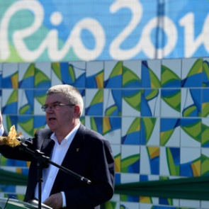 Глава МОК объяснил допуск российских спортсменов к участию в Олимпиаде