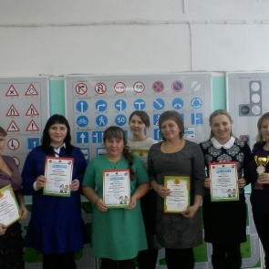 В «Планете талантов» Ачинска прошел городской конкурс «Изучаем ПДД»