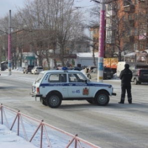 Полицейские временно ограничат движение транспорта в связи проведением открытия новогодних площадок