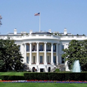 В Белом доме объяснили намерение Трампа наладить отношения с Россией