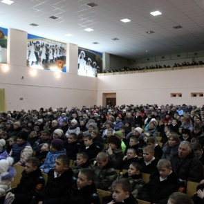 Сотрудники полиции провели родительское собрание в Ачинском кадетском корпусе на тему предупреждения правонарушений со стороны подростков