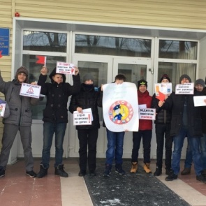 Госавтоинспекторы и общественность провели акцию Молодое поколение - за безопасное движение!»