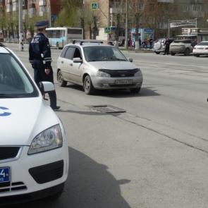 Дорожные полицейские усиливают меры по предупреждению ДТП с участием детей