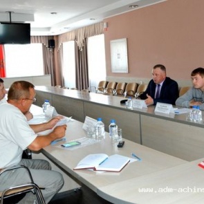 Стражи порядка и представители народной дружины обсудили вопросы профилактики правонарушений в администрации города