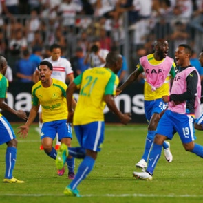 Матч отбора ЧМ-2018 переиграют спустя год из-за нечестного судьи