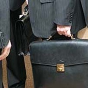 Чиновников Красноярского края проверят на профпригодность