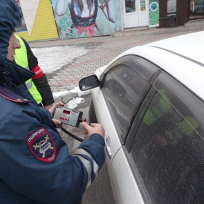 Госавтоинспекция продолжает поводить профилактическое мероприятие «Чистое стекло»