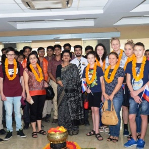 Российская делегация учителей и учащихся города Ачинска вернулась из Индии