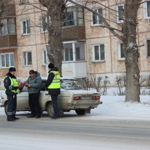 Ачинские полицейские совместно с дружинниками провели рейд «Пешеход – Пешеходный переход»