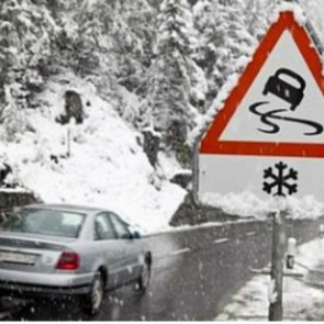 К сильной метели на трассах готовятся спасатели