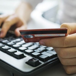 В Ачинске еще одна местная жительница попалась на уловки мошенников