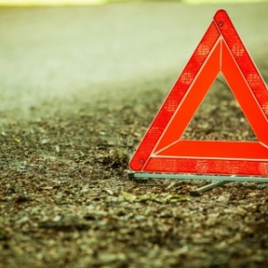 Полицейские устанавливают обстоятельства ДТП с участием грузовых автомобилей