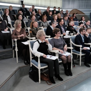 Общественница из Красноярского края выступила в Совете Федерации с докладом о развитии волонтерского движения в России