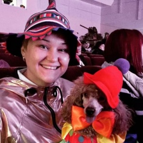 Арлекин, мушкетер и Джек Воробей: в Ачинске для четвероногих друзей человека устроили маскарад