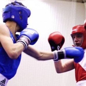 Новые ачинские спортивные победы в боксе и хоккее