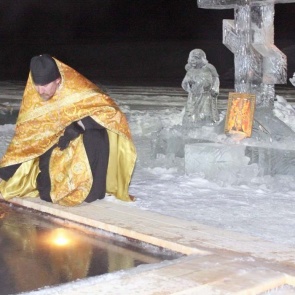 Сотрудники полиции в Ачинске готовы обеспечить безопасность во время проведения праздника Крещения