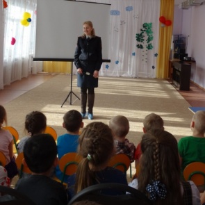 Госавтоинспекторы провели для юных ачинцев специальный урок дорожной безопасности