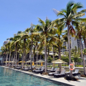 Китай отменил визы для россиян