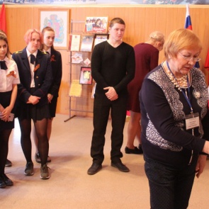 Навстречу Победе: Ветераны МО МВД России «Ачинский» организовали исторический квест «Дорогами памяти» для курсантов полицейского класса