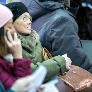 Размер пенсии в крае превысил 14 тысяч. Самое время изучить доходы работников Пенсионного фонда