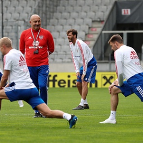 Сборная России по футболу обойдется без благословения церкви