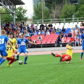 Футбольное дерби: «Ачинск» разгромил «Нефтяник»