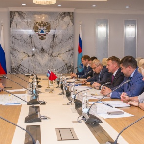 Красноярскому краю выделят 8 млрд рублей на дороги