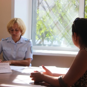 Заместитель начальника ГСУ ГУ МВД России по краю Наталья Юдаева провела личный прием граждан в Ачинске