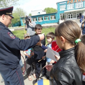 В Ачинске межведомственная комиссия проверила детский лагерь «Родник»