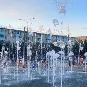 На время праздничного открытия городского фонтана в центре Ачинска ограничат транспортное движение