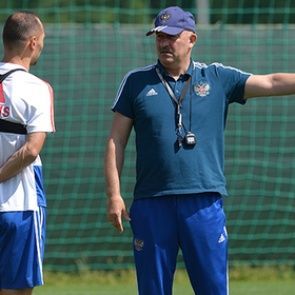 Черчесов заявил о возвращении Игнашевича в сборную